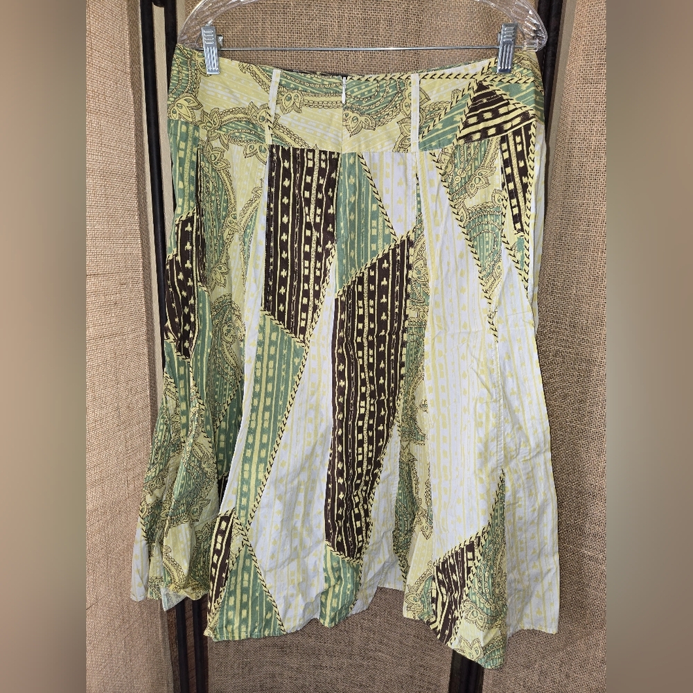 EUC Women's Emma James Green Yellow Patterned Skirt With Belt Loops Size 12 - Picture 4 of 8